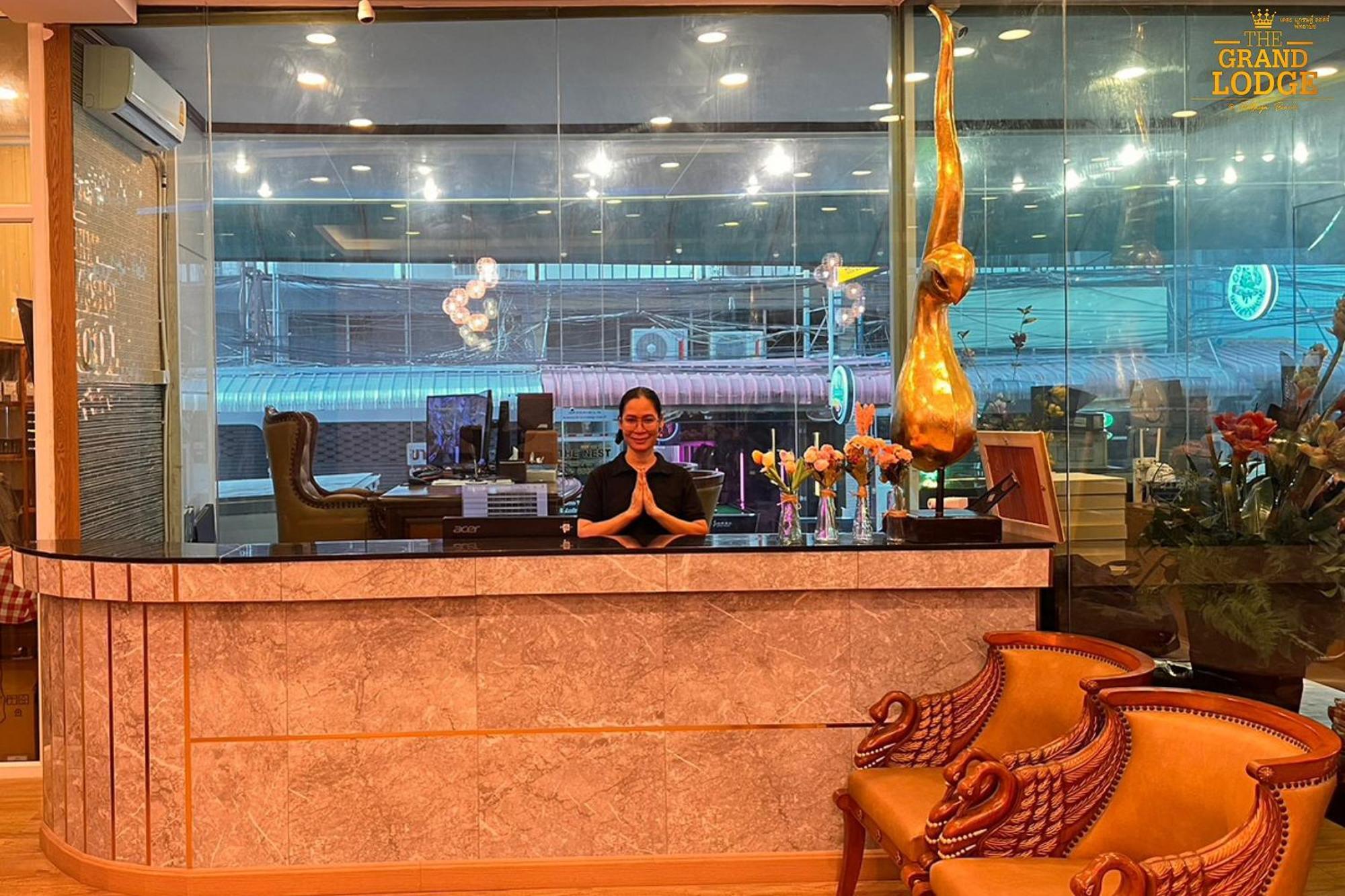 The Grand Lodge Pattaya Εξωτερικό φωτογραφία