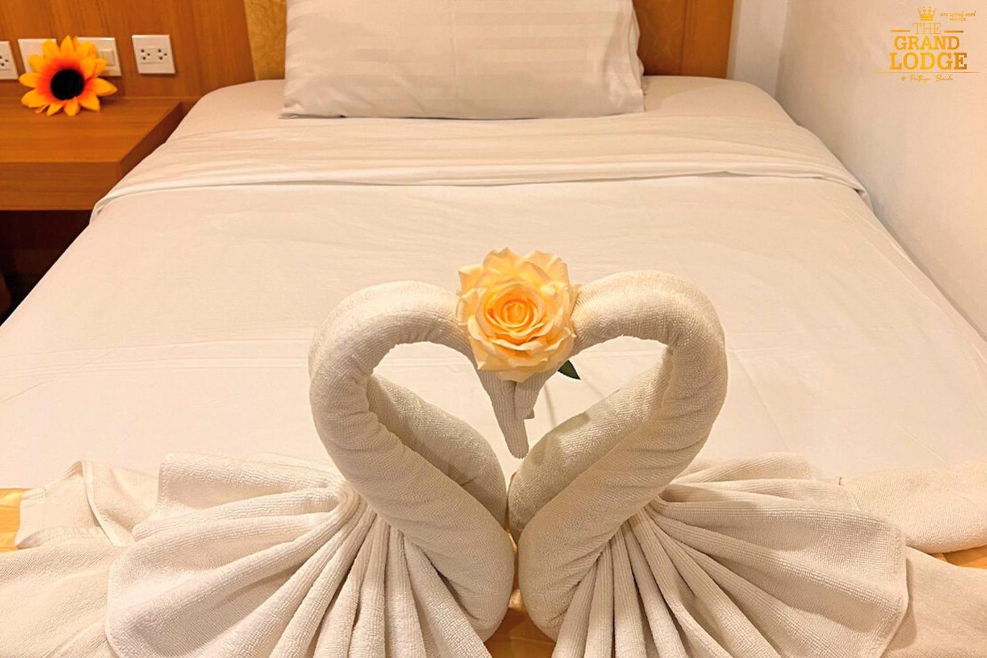 The Grand Lodge Pattaya Εξωτερικό φωτογραφία